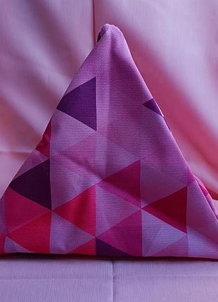 Косметичка треугольная.soap&glory