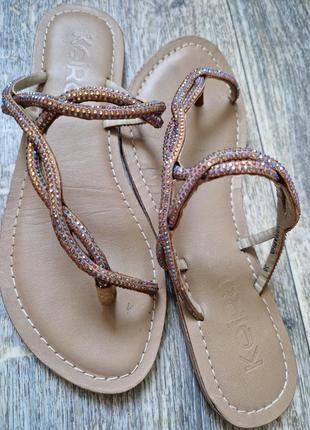 Кожаные шлепки шлепанцы со стразами vero cuoio