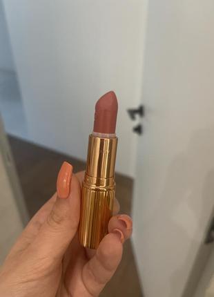 Помада charlotte tilbury kidman’s kiss