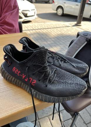 Кроссовки adidas yeezy boost 350 v2 bred, iniki nmd1 фото