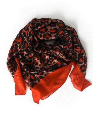 Шовкова хустка yves saint laurent7 фото