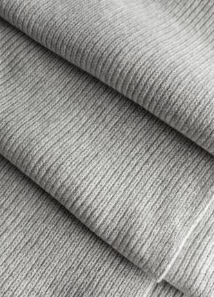 Новый кашемировый шарф, можно смело на подарок, изначальная цена на фото, так же есть...