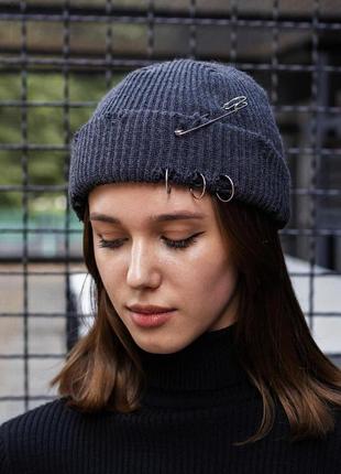 Женская рваная шапка бини without destroyed темно серая