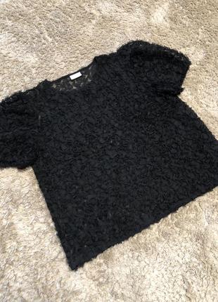 Мега крутая блузка с 3d цветами, размер л