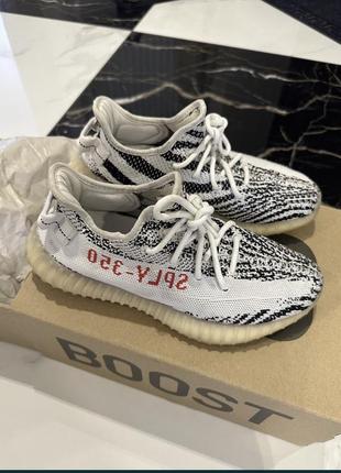 Adidas yeezy boost 350 zebra