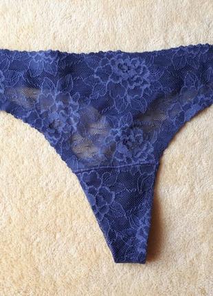 Новые бесшовные темно серые гипюровые с цветами принтом узором кружевные трусики стринги танга принт узор цветы кружево marks spencer л/12/40/48