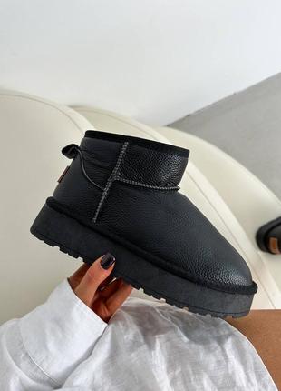 Ultra mini uggs короткі шкіряні угги на високій масивній підошві під відомий бренд🤫2 фото