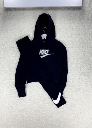 Спортивный костюм nike
