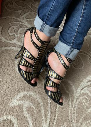 Босоножки asos