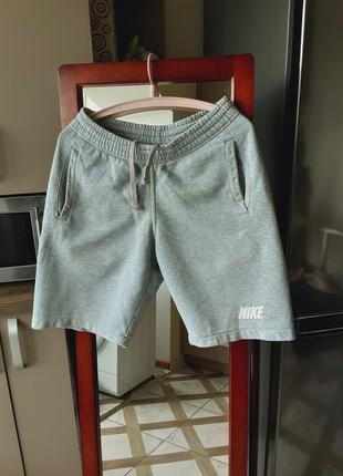 Шорти nike
