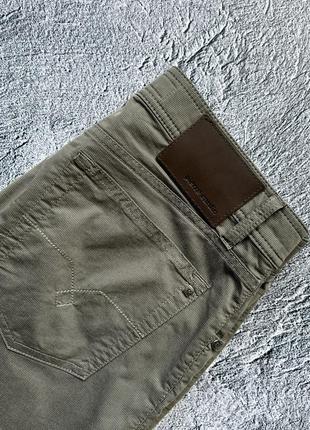 Крутые, оригинальные легкие джинсы pierre cardin deauville