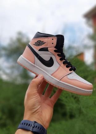 Nike air jordan 1 высокие белые с пудрой кроссовки женские кожаные отличное качество найк джордан осенние кожа4 фото