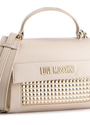 Сумка цвета слоновой кости с заклепками love moschino.