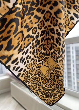 Versace 19-69 леопардовый платок6 фото