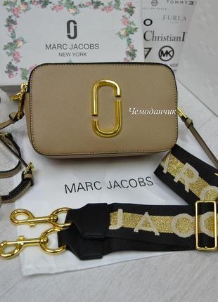 Женская сумка marc jacobs марк джейкобс бежевый, клатч, кросс боди, брендовая сумка, сумка через плечо2 фото