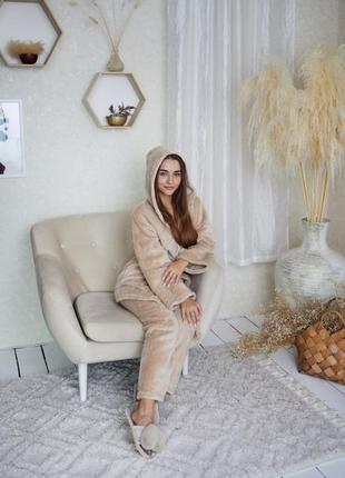 Теплый костюм