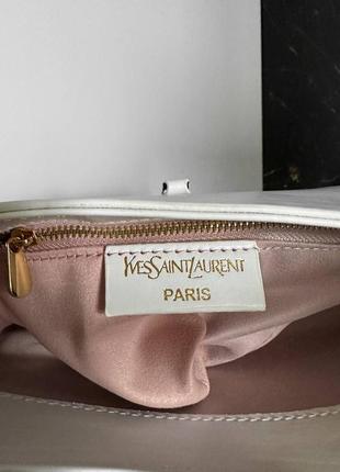 Женская сумка yves saint laurent ив сент лоран, сумка с одной ручкой, брендовая сумка, полукруглая сумка5 фото