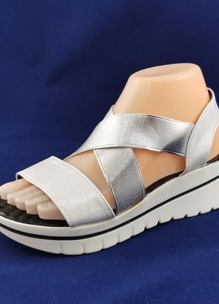 Женские сандалии босоножки белые серебристые на  резинке летняя обувь (размеры: 37) - 29-27 фото