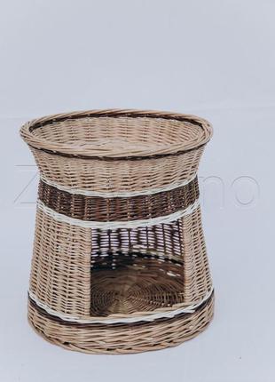 Домик для кошки и собаки из лозы