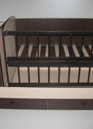 Кроватка - трансформер (для новорождённого, подростка, тумба, письменный стол). бук+дсп. цвет венге+слон.кость1 фото