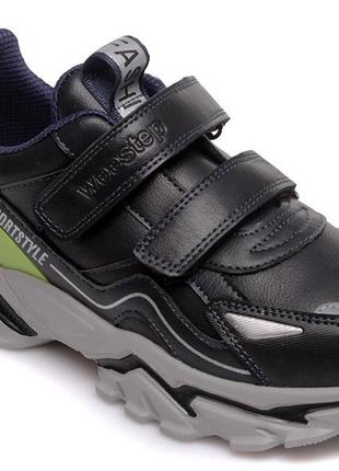 Кросівки вістеп