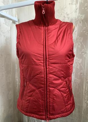53/340 жилетка безрукавка laura stein
