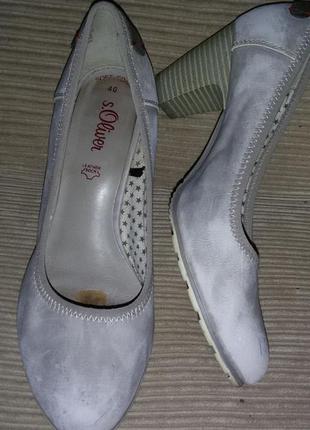 S.oliver- замшеві  туфлі розмір 40 (25,7см).