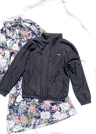 Стильная подростковая ветровка fila