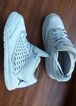 Кроссовки 33 размер