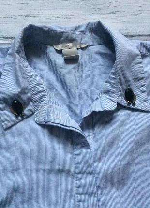 H&m рубашка в полоску с украшением на воротнике1 фото