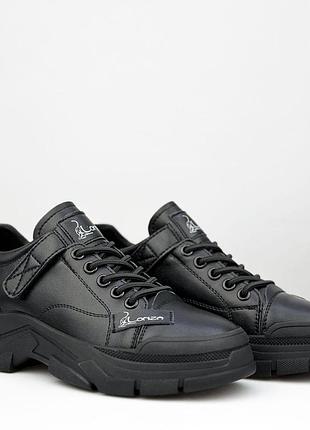 Жіночі шкіряні кросівки allshoes 584982 чорні