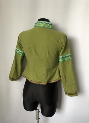 Короткая блузка-жакет таиланд народный костюм ярко-зеленый на запах отделка тесьмой хлопок2 фото