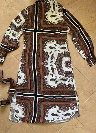 Платье в геометрический восточный принт в виде versace2 фото