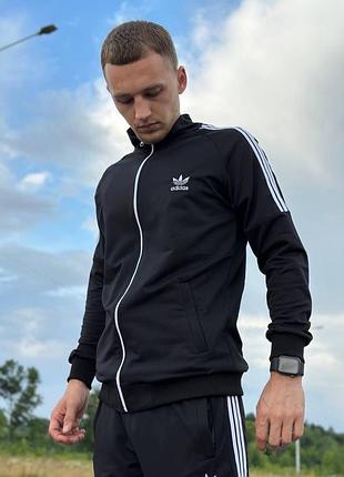 Спортивний костюм adidas
