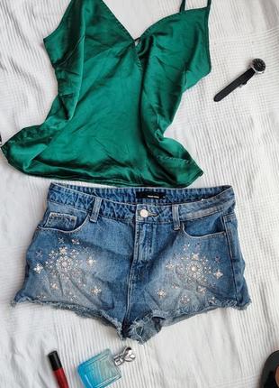 Джинсовые шорты
