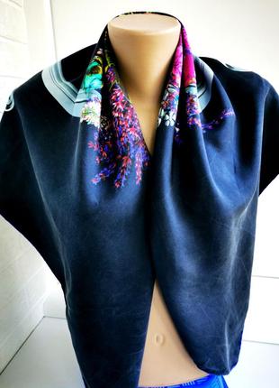 Красивый винтажный платок из натурального шёлка4 фото