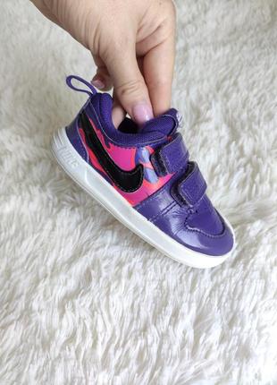 Кросівки, кеди на липучках