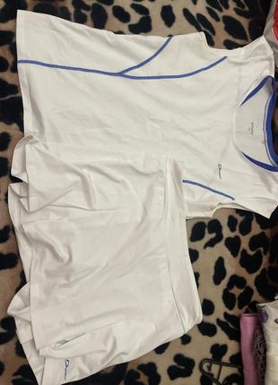 Тенисный костюм