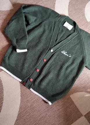Теплый экскюзивный кардиган от levis.