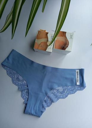 Модные трусики бразилианки julimex tanga голубые с кружевом niebieskie