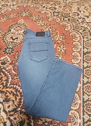 Джинси.
