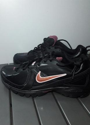 Кроссовки nike
