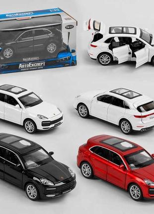 Машинка модель "auto expert" 3 цвета, металлопластик, инерция, свет, звук, открываются двери, 24705