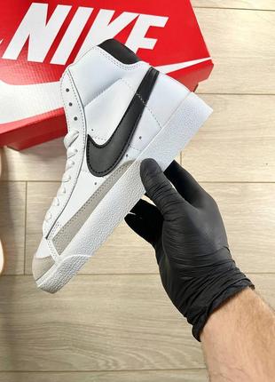 Кросівки nike blazer mid