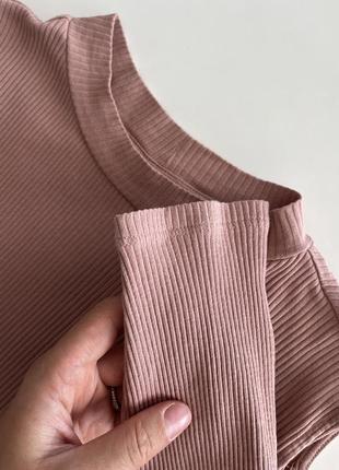 Гольф кофта свитер рубчик лонгслив пудра розовый длинный рукав горловина стойка6 фото