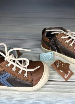 Дитячі осінні чобітки на хлопчика осінні черевики на хлопчика дитяче взуття осінь4 фото