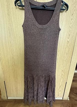 Трикотажное платье шоколадного цвета с люрексом