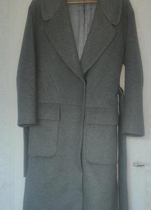 Демисезонное пальто прямого кроя с накладными карманами серое, размер - 42-44,stella polare, на подкладке, сезон - холодная осень/весна, осень/зима