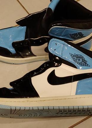 Кроссовки высокие nike air jordan 1 Goes white black лак 40р.