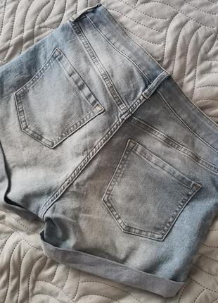Голубые джинсовые шорты h&amp;m2 фото